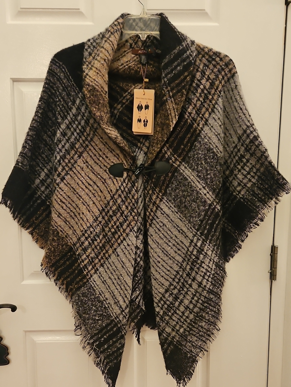 Altare Plaid Shawl/Poncho